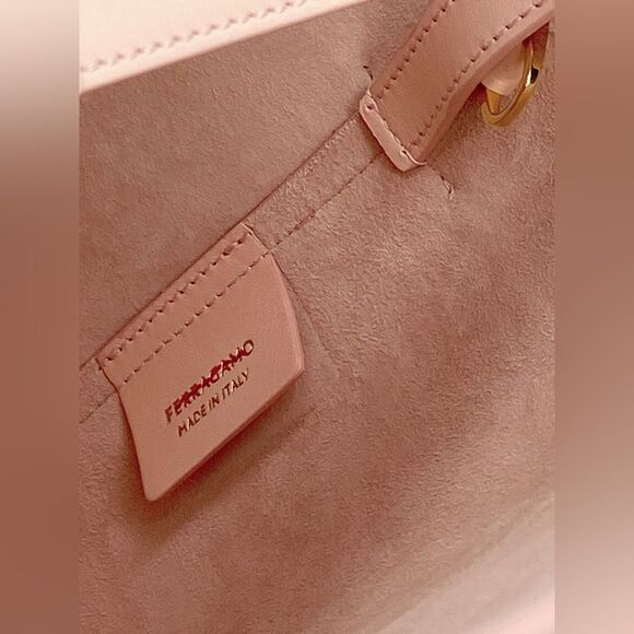 Salvatore Ferragamo Pink Leather Tote Bag - Picture 11 of 15